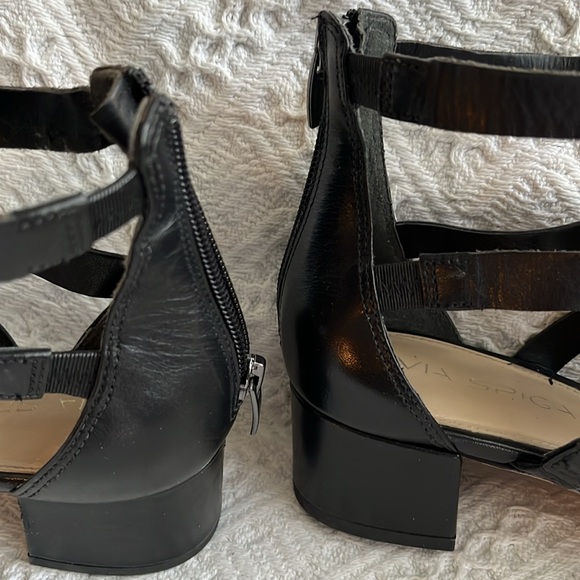 Via Spiga Black Leather Gladiator Sandals with Back Zipper 8M - Picture 8 of 10